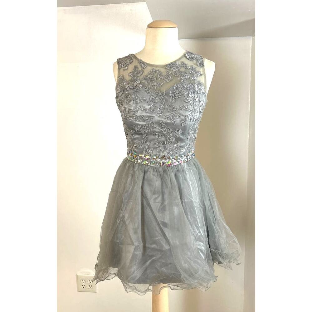 For Your Special Day Halter Short Beaded Tulle sz 8